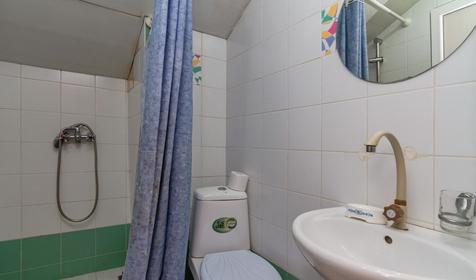 Четырехместный стандарт с балконом