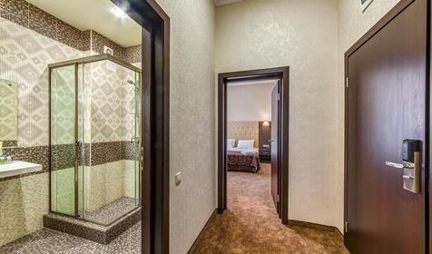 Люкс двухместный двухкомнатный без балкона. Отель Oscar (Оскар). Геленджик