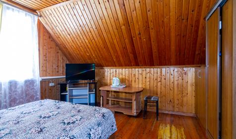 Комната с удобствами. Гостевой дом Лазурит, Адлер