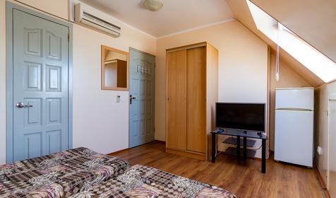 Комната с удобствами. Гостевой дом Лазурит, Адлер