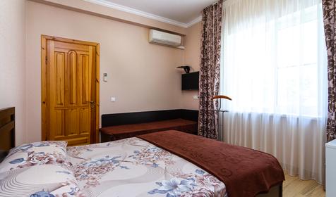 Трехместный номер. Гостевой дом ДиА, Сочи, Лазаревское