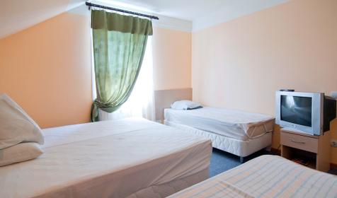 Стандарт трехместный. Частная гостиница Lazur Guest House (Lazur Guest House (Лазурь)), Сочи, Адлер