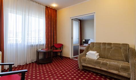 Люкс двухкомнатный. Отель Шарм, г. Адлер