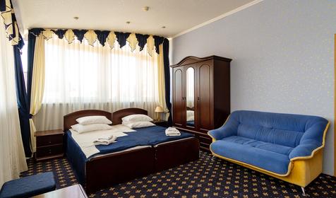 Люкс однокомнатный. Отель Шарм, г. Адлер