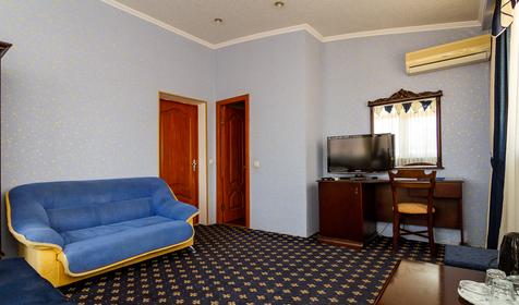 Люкс однокомнатный. Отель Шарм, г. Адлер