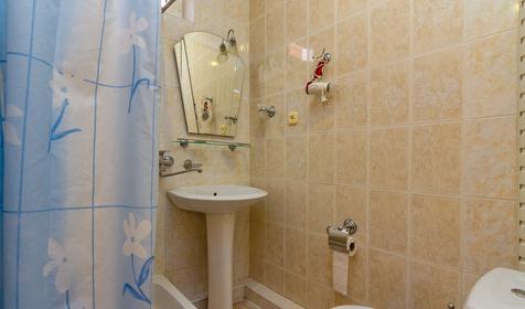 Семейный однокомнатный. Отель Шарм, г. Адлер