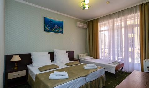 Полулюкс. Отель Шарм, г. Адлер