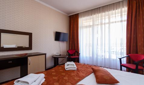 Полулюкс. Отель Шарм, г. Адлер