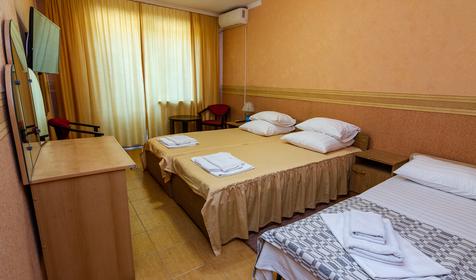 Однокомнатный семейный без балкона. Отель Шарм, г. Адлер