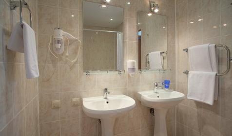 Стандарт трех-, четырехместный улучшенный. Отель Riders Lodge Адлерский район, Сочи, поселок Красная Поляна