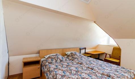 Комната с удобствами трехместная