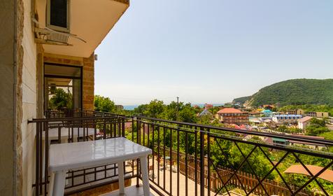 Семейный. Гостиница Маленькая Италия, Туапсе, Лермонтово