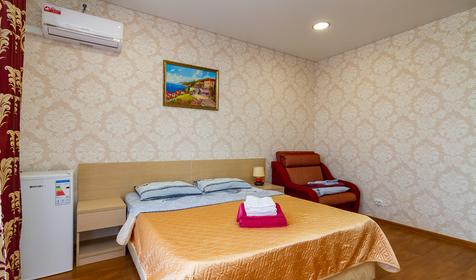 Стандарт трехместный. Гостиница Маленькая Италия, Туапсе, Лермонтово