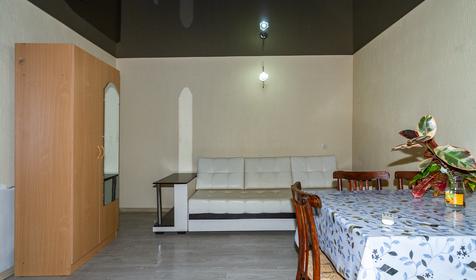 Апартаменты с кухней. Гостевой дом "Водолей", Туапсинский район, п. Небуг