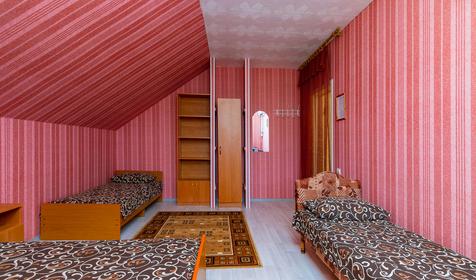 Эконом трехместный. Гостевой дом Альпийская горка, Туапсинский район, п. Небуг