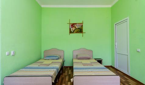 Четырехместный стандарт. Отель Симба. Туапсе, Лермонтово