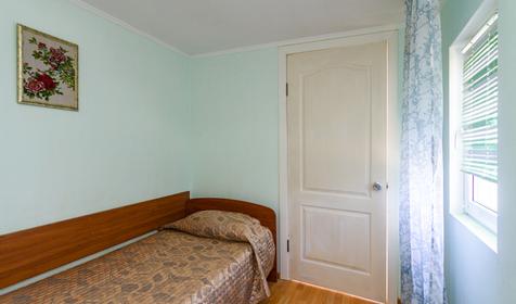 Двухкомнатный четырехместный (вид на море). Гостиница Мальва. Туапсе, Тюменский