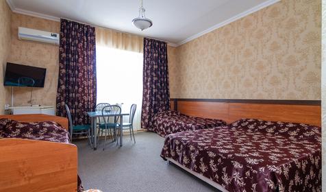 Четырех-, пятиместный стандарт. Мини-гостиница Парус, Туапсинский район, п. Новомихайловский