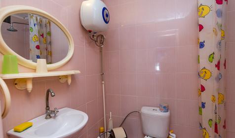 Двухместный с кухней, 1 этаж. Гостевой комплекс по ул. Черноморская 27, Туапсинский район, п. Ольгинка