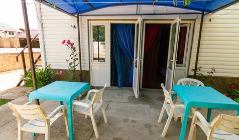 Двухместный с кухней, 1 этаж. Гостевой комплекс по ул. Черноморская 27, Туапсинский район, п. Ольгинка