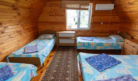 Двухэтажный домик. Гостевой комплекс Фортуна, Туапсинский район, п. Ольгинка