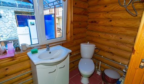 Двухэтажный домик. Гостевой комплекс Фортуна, Туапсинский район, п. Ольгинка