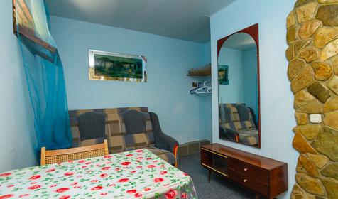 Четырехместный с кухней, 1 этаж. Гостевой комплекс по ул. Черноморская 27, Туапсинский район, п. Ольгинка