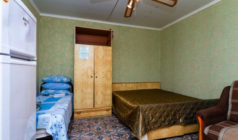 Четырехместный домик. Гостевой комплекс по ул. Черноморская 27, Туапсинский район, п. Ольгинка