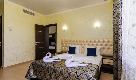 Семейный двухкомнатный пятиместный. Отель Grand Noy (Гранд Ной). Туапсе, Пляхо