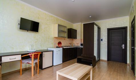 Studio четырехместный. Отель Grand Noy (Гранд Ной). Туапсе, Пляхо