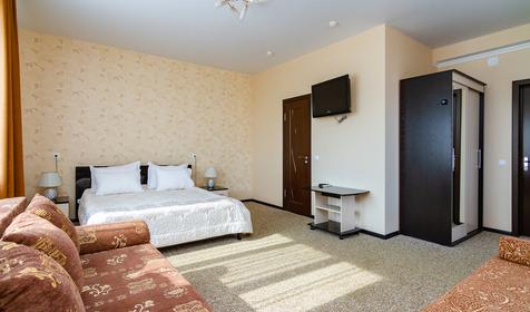 Семейный пяти-, шестиместный (№5). Гостевой дом Адмирал, Туапсе, Небуг