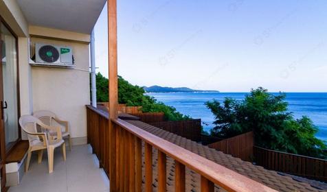 Двухместный с балконом (вид на море)