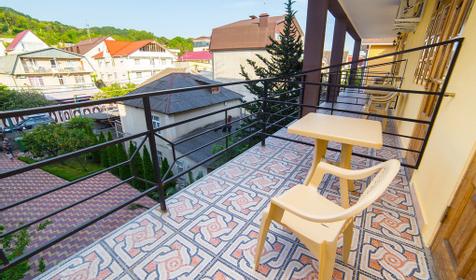 Частная гостиница Бриз-Адлер. Сочи, Адлер