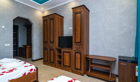 Стандарт трехместный. Гостевой дом Южная рапсодия, Сочи, Лазаревский район, Лоо