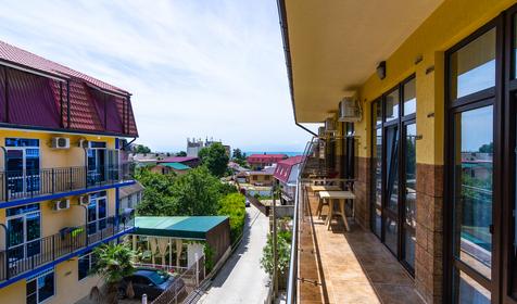 Стандарт трехместный. Гостевой дом Южная рапсодия, Сочи, Лазаревский район, Лоо