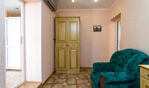 Семейный двухкомнатный номер. Сочи, Лазаревское