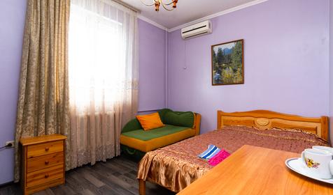 Трехместный эконом. Гостевой дом Андронник, Сочи