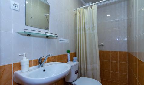 Трехместный комфорт с дополнительным местом. Гостевой дом Мирель, Сочи, Аше