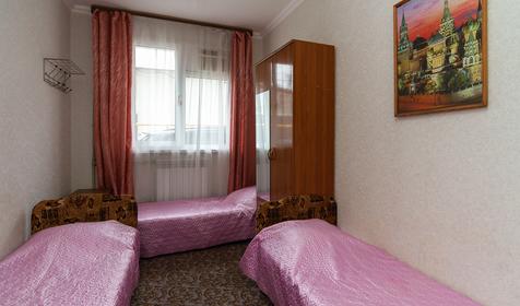 Эконом трехместный. Гостевой дом Светлана, Сочи, Адлер