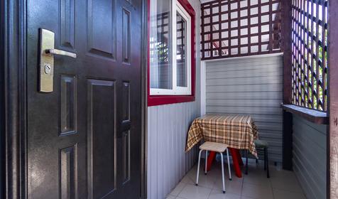 Полулюкс трехместный. Гостевой дом Водолей, Туапсинский район, п. Небуг