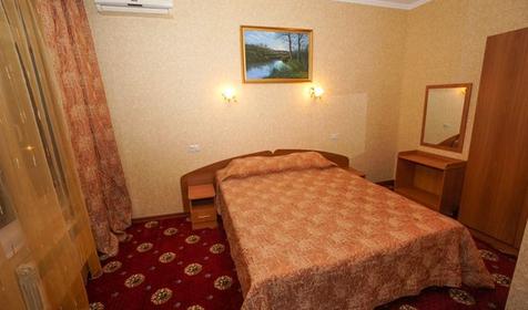 Стандарт двухместный (мансардный). Гостиница Грейс Грейс Кипарис, Сочи