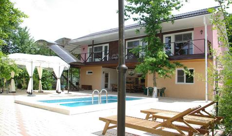 Туристическая база Курочка Ряба, Северский район, ст. Новодмитриевская