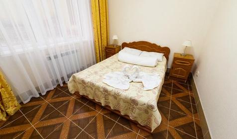 Улучшенный трехместный двухкомнатный. Гостевой дом Касабланка, Геленджик