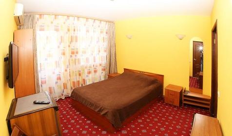 Двухместный с доп.местом, 1 категория. Мини-отель Изумрудный, г. Геленджик, п. Кабардинка