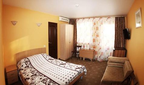 Двухместный с доп.местом, 1 категория. Мини-отель Изумрудный, г. Геленджик, п. Кабардинка