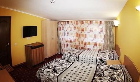 Двухместный, 2 категория. Мини-отель Изумрудный, г. Геленджик, п. Кабардинка