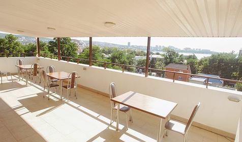 Гостиница Круиз на Серафимовича. Геленджик