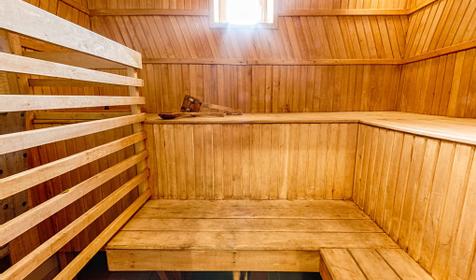 Гостиница Круиз на Серафимовича. Геленджик