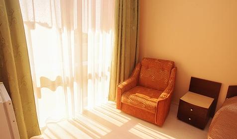 Гостиница Круиз на Серафимовича. Геленджик