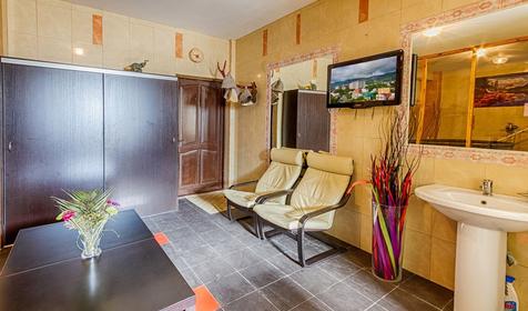 Гостиница Круиз на Серафимовича. Геленджик